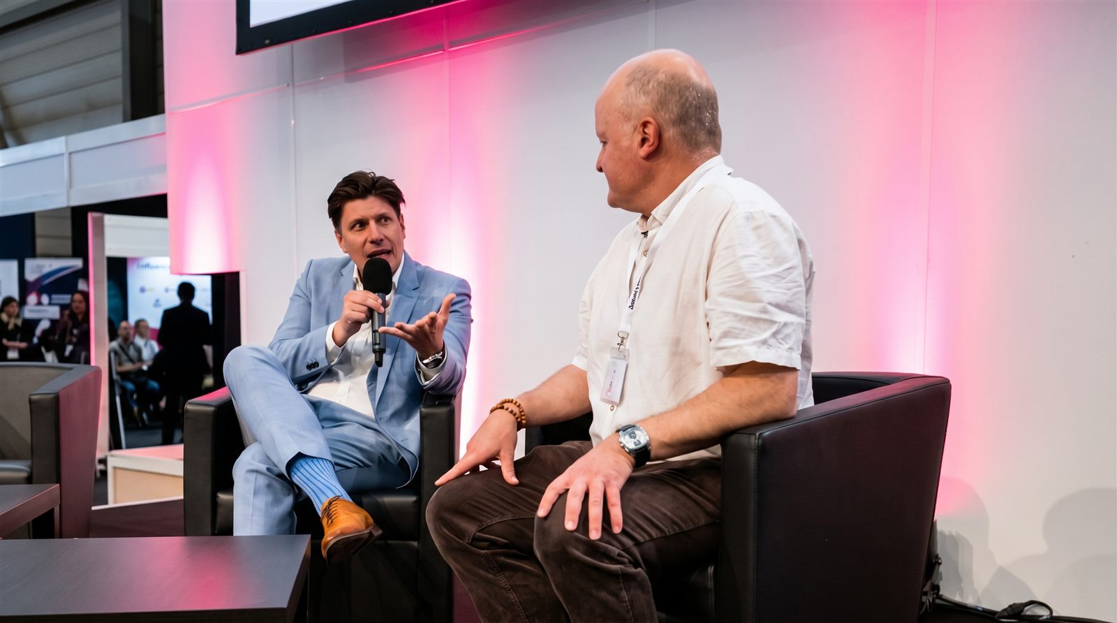 Dr. Dino in conversation with a participant